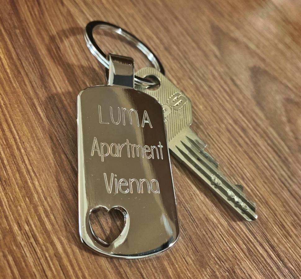 Luma Apartment Near Schonbrunn With Parking 维也纳 外观 照片